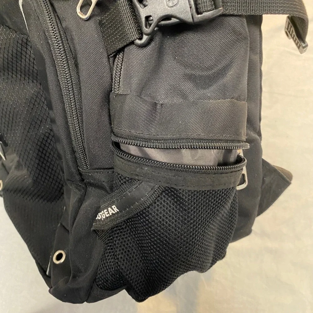 SwissGear Airflow Laptop Backpack Black Travel School Book Bag Multi Pocket